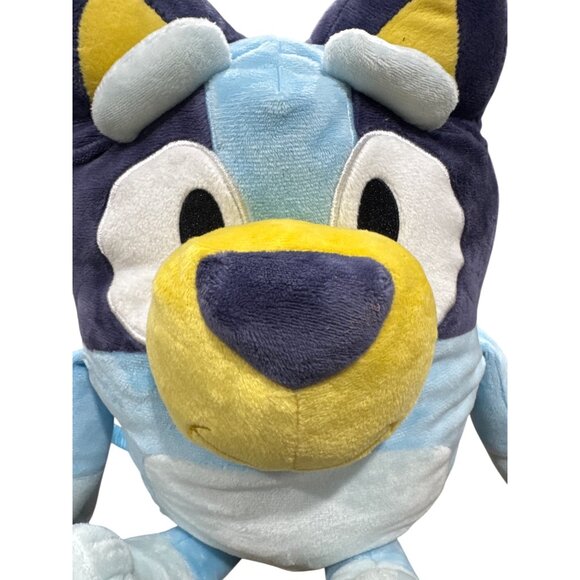 Bluey Plush Backpack For Kids With Adjustable Straps & Zipper Closure - Picture 8 of 8